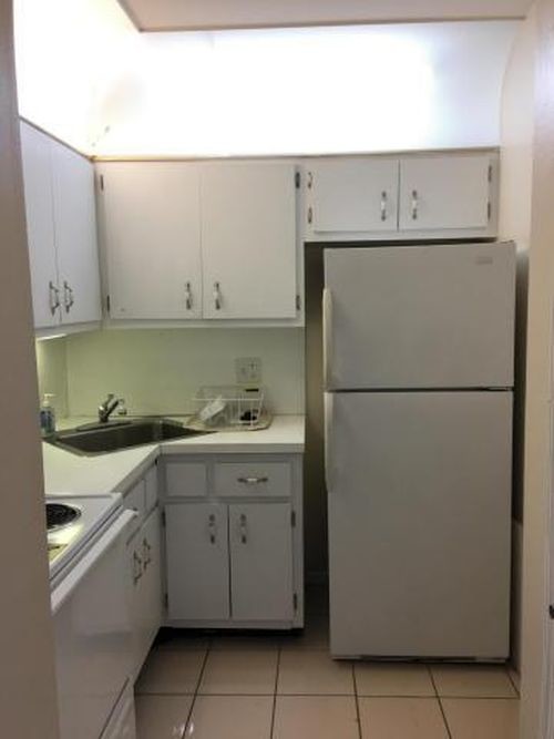 2420 SE 17th St-Unit -202C in Fort Lauderdale, FL - Building Photo - Building Photo