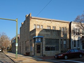 100-102 N Lombardy St in Richmond, VA - Building Photo