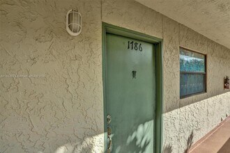 1786 Hammock Blvd in Coconut Creek, FL - Building Photo - Building Photo