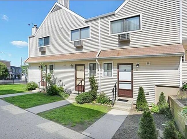 property at 15 Greenwich Ave