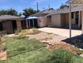 410 W 15th Ave in Escondido, CA - Building Photo - Building Photo