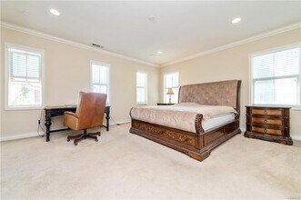 171 Coyote Brush in Irvine, CA - Building Photo - Building Photo