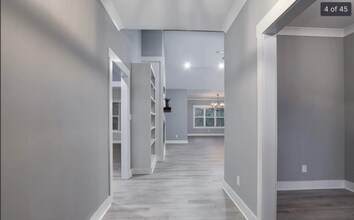 104 Utsesti Way in Loudon, TN - Foto de edificio - Building Photo