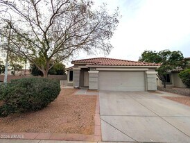 2471 E Derringer Way in Chandler, AZ - Building Photo