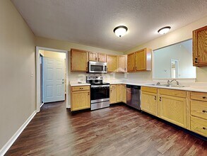 220 Longview Bend in Brownsburg, IN - Building Photo - Building Photo