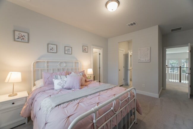 71 Perennial Cyn Dr