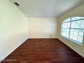 440 Crescent Pond Dr in Jacksonville, FL - Building Photo - Building Photo