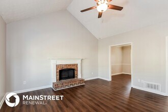 4254 Brandy Ann Dr in Acworth, GA - Building Photo - Building Photo