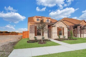 12424 Iveson Dr in Haslet, TX - Building Photo - Building Photo