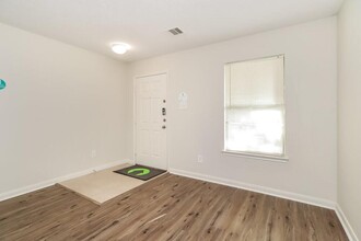 16610 Cheshire Grove Ln in Houston, TX - Building Photo - Building Photo