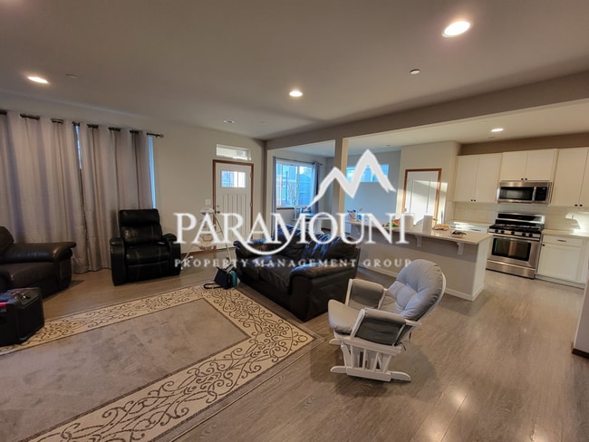 1023 Sedonia St in Bremerton, WA - Building Photo - Building Photo