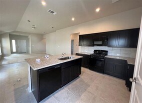 129 Bright Flora Ln in Maxwell, TX - Building Photo