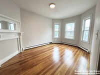 24 Maryland St, Unit #2 in Boston, MA - Building Photo - Building Photo