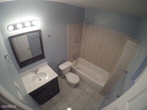 8944 Robert Dr in El Paso, TX - Building Photo - Building Photo