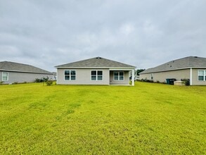 505 Strawberry Fld Wy in Galivants Ferry, SC - Building Photo - Building Photo
