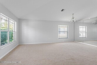 621 Misty Creek Dr in Melbourne, FL - Building Photo - Building Photo