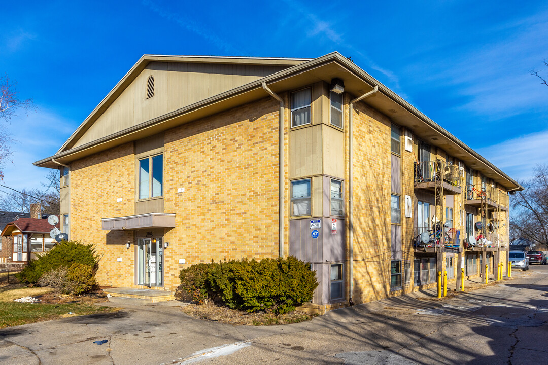 Brickstone Apts LLC in Des Moines, IA - Foto de edificio