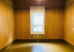 411 Gordon St in Lafayette, LA - Foto de edificio - Building Photo