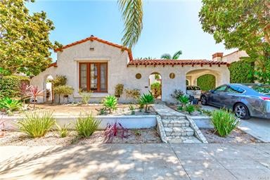 Spanish Style Duplex in Bixby Knolls