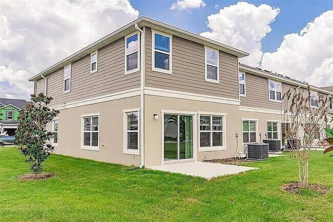 2302 Carrabelle Wy in Sanford, FL - Building Photo - Building Photo