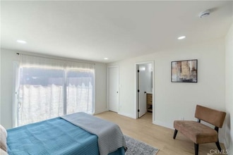 2077 Belle St in San Bernardino, CA - Foto de edificio - Building Photo