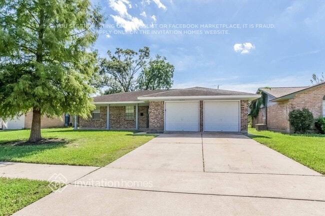 property at 10034 Antrim Ln