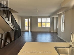 25 Prince William Blvd in Bowmanville, ON - Building Photo - Building Photo