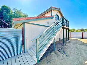 1092 Tanya Ln in Fallbrook, CA - Building Photo - Building Photo