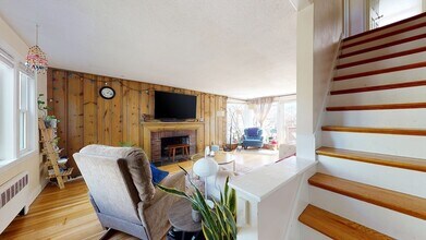 48 Crosby St in Arlington, MA - Foto de edificio - Building Photo