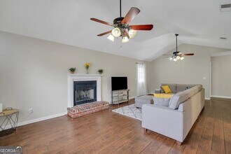 1474 Bengay Way in Hinesville, GA - Building Photo - Building Photo
