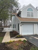 514 Cedar Hollow Dr, Unit Allegretto in Yardley, PA - Building Photo