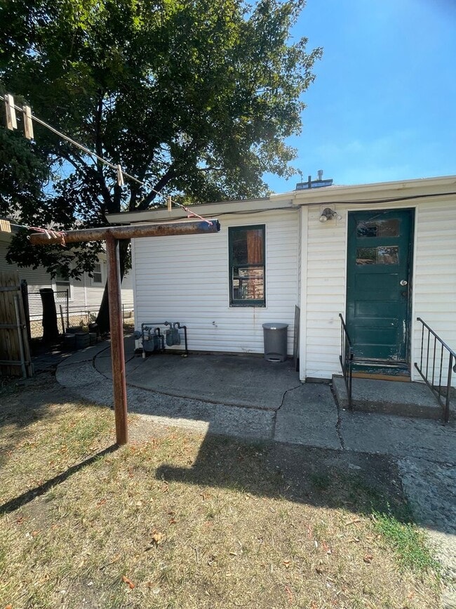 37 Broadwater Ave in Billings, MT - Building Photo - Building Photo