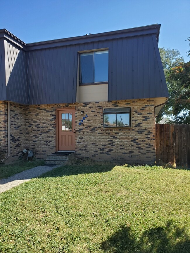 property at 138 N Willow St