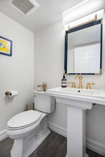 2560 S Centinela Ave in Los Angeles, CA - Building Photo - Building Photo