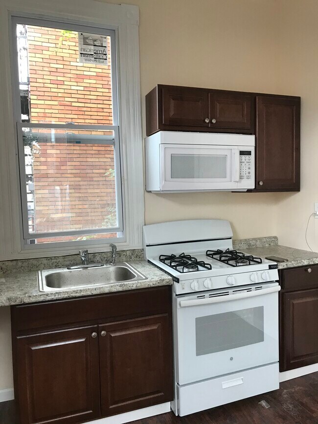 304 S Pacific Ave in Pittsburgh, PA - Building Photo - Building Photo