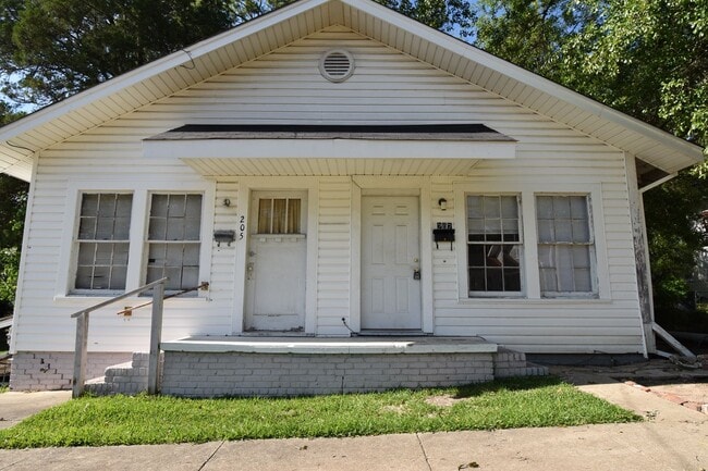 207 E Texas Ave in Ruston, LA - Building Photo - Building Photo