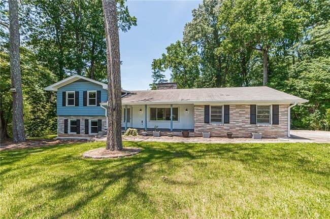 property at 1574 Old Spring House Ln