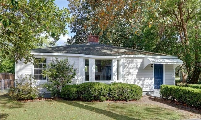 426 Lawton Ave in Savannah, GA - Building Photo - Building Photo