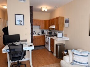 506 E 8th St in Boston, MA - Building Photo - Building Photo