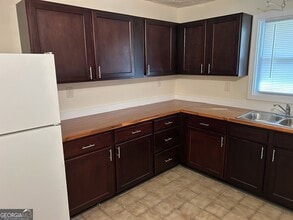 207 Mt Moriah Rd in Auburn, GA - Building Photo - Building Photo