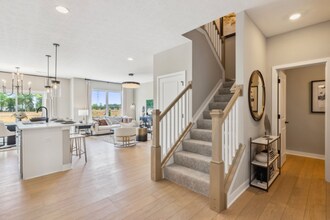 6385 Hamilton Woods Blvd S in Westerville, OH - Building Photo - Building Photo