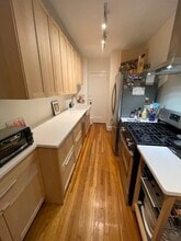 393 Broadway, Unit #20 in Cambridge, MA - Building Photo - Building Photo