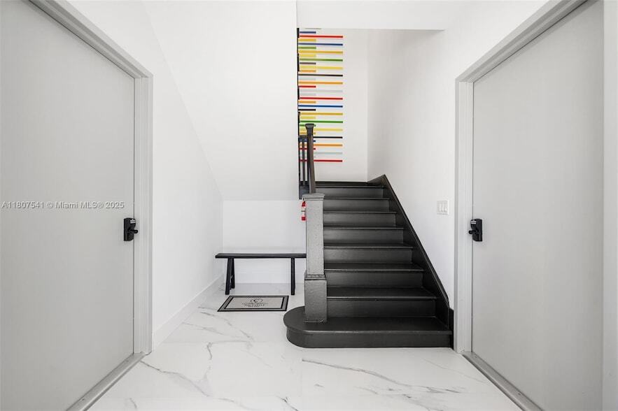 403 SW 12th Ave, Unit 4 in Miami, FL - Building Photo