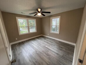 815 N Commander St in Florence, SC - Building Photo - Building Photo