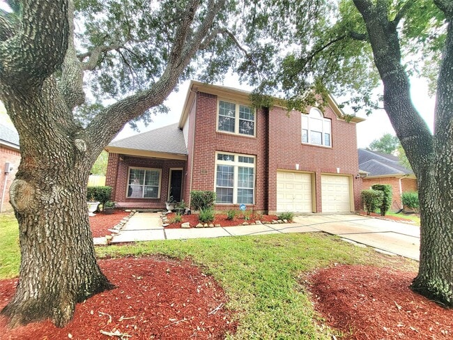 property at 21923 Maybrook Ct