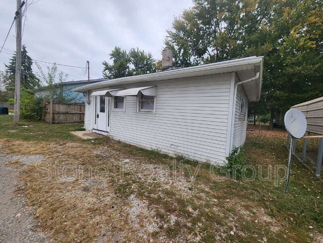 property at 2607 S 8th St