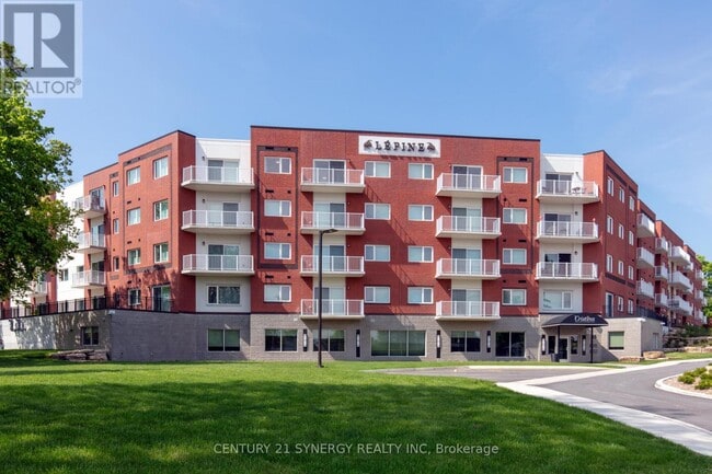 property at 45 Elmsley St S