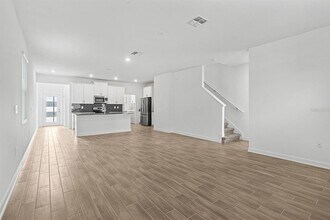 3075 Addison Blvd in St. Cloud, FL - Building Photo - Building Photo