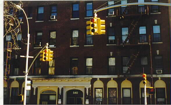 540 Fort Washington Avenue in New York, NY - Foto de edificio