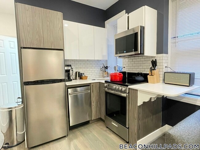 24 Phillips St in Boston, MA - Building Photo - Building Photo